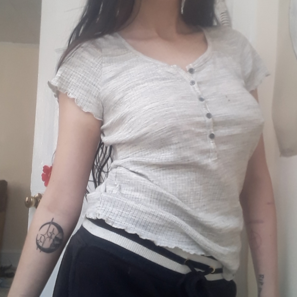 Hollister M button shirt